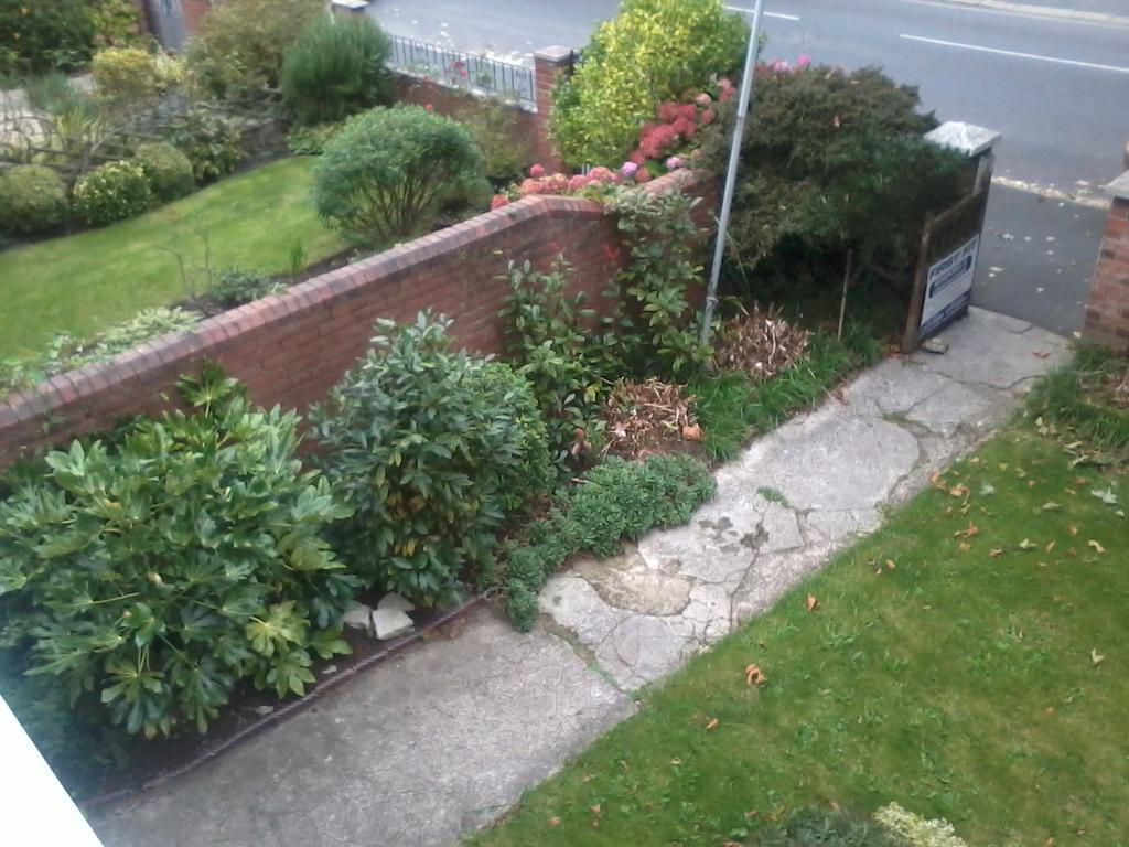 Barnes'S Rest Bed And Breakfast And Caravan Radipole Exterior photo
